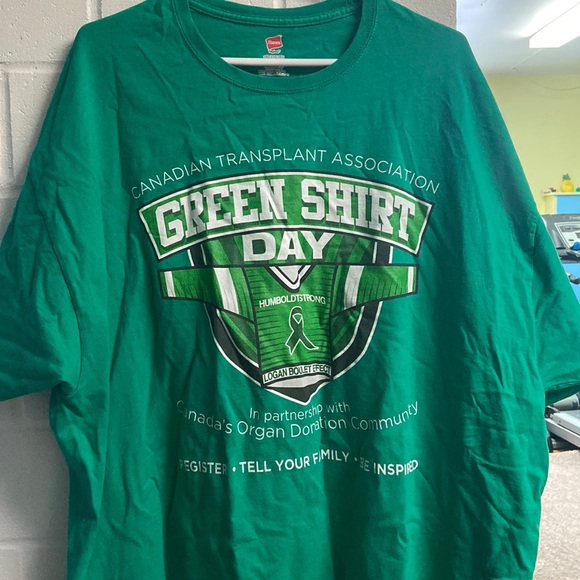 Plus size Green shirt day (organ donation) shirt. - Picture 1 of 2